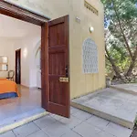 With Pool And Beautiful Views In Mellieha Villa Ghajn Zejtuna