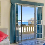 Villa With Pool And Beautiful Views In Mellieha *