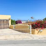 With Pool And Beautiful Views In Mellieha Villa