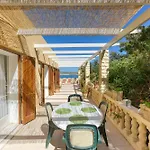 With Pool And Beautiful Views In Mellieha Villa Ghajn Zejtuna