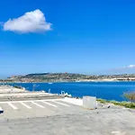 With Pool And Beautiful Views In Mellieha Villa *