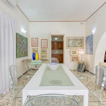 With Pool And Beautiful Views In Mellieha *