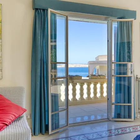 ヴィラ With Pool And Beautiful Views In Mellieha *