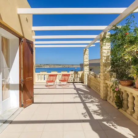 ヴィラ With Pool And Beautiful Views In Mellieha *
