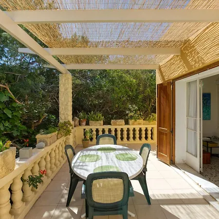 With Pool And Beautiful Views In Mellieha * Għajn Żejtuna
